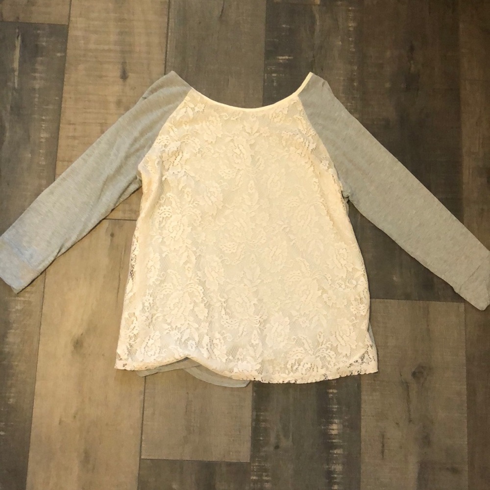 Market & Spruce Long Sleeve!